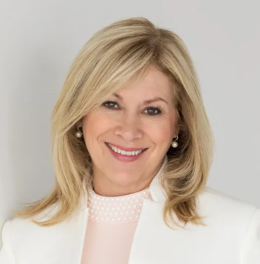 Beth Lindstrom